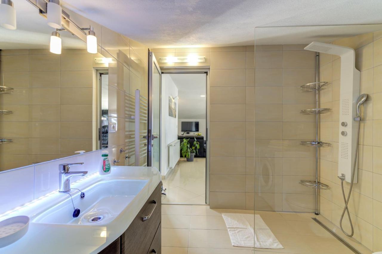 Apartment Cosic Green เคลโนวีซา ภายนอก รูปภาพ